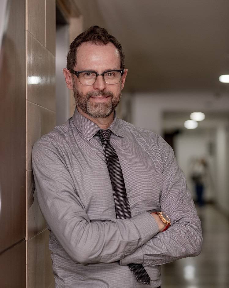 Dr. Camilo Aguirre, Dental Specialists Medellín