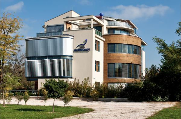 Kreativ Dental Clinic — clinic